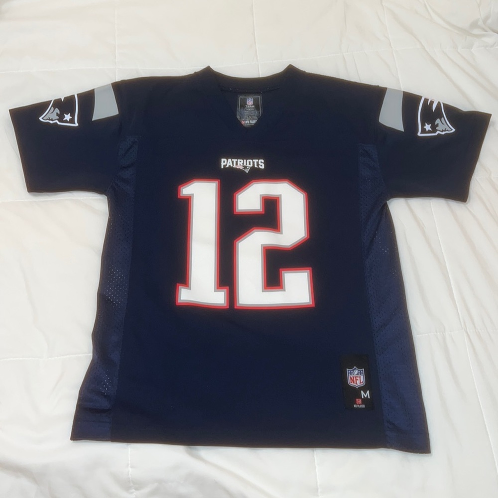 VGC Tom Brady New England Patriots Youth Medium 10/12 (or womens XS) jersey